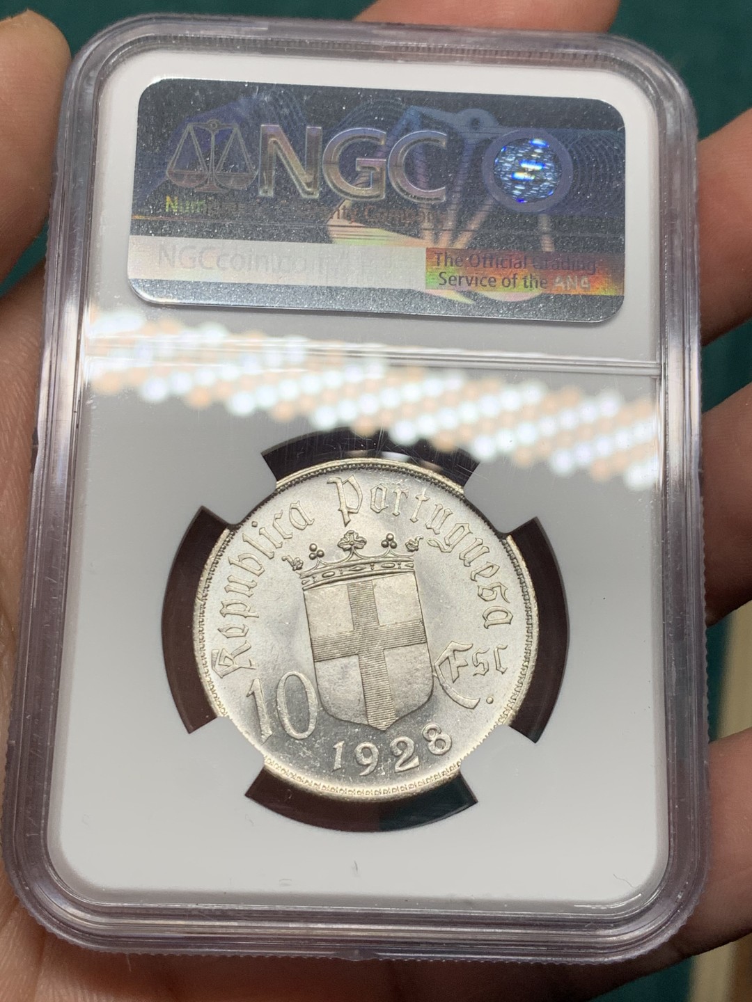 《竞宝斋》第147场-周日，周一 2场 (全场包邮) NGC-MS64 葡萄牙1928年 马剑10埃斯库多银币 顶级品相 稀少品种