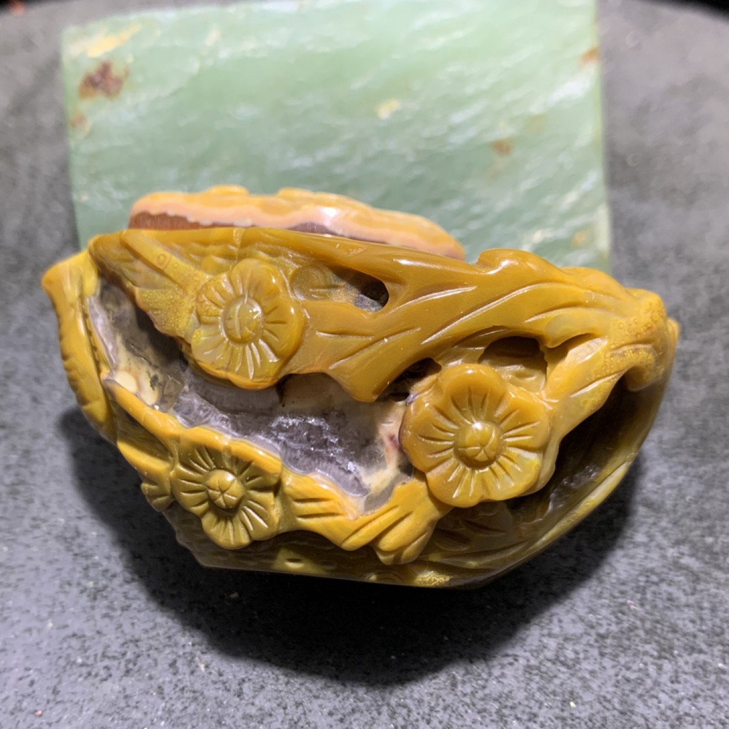 精美战国红玛瑙雕刻把把壶小把件(摆件)一个！