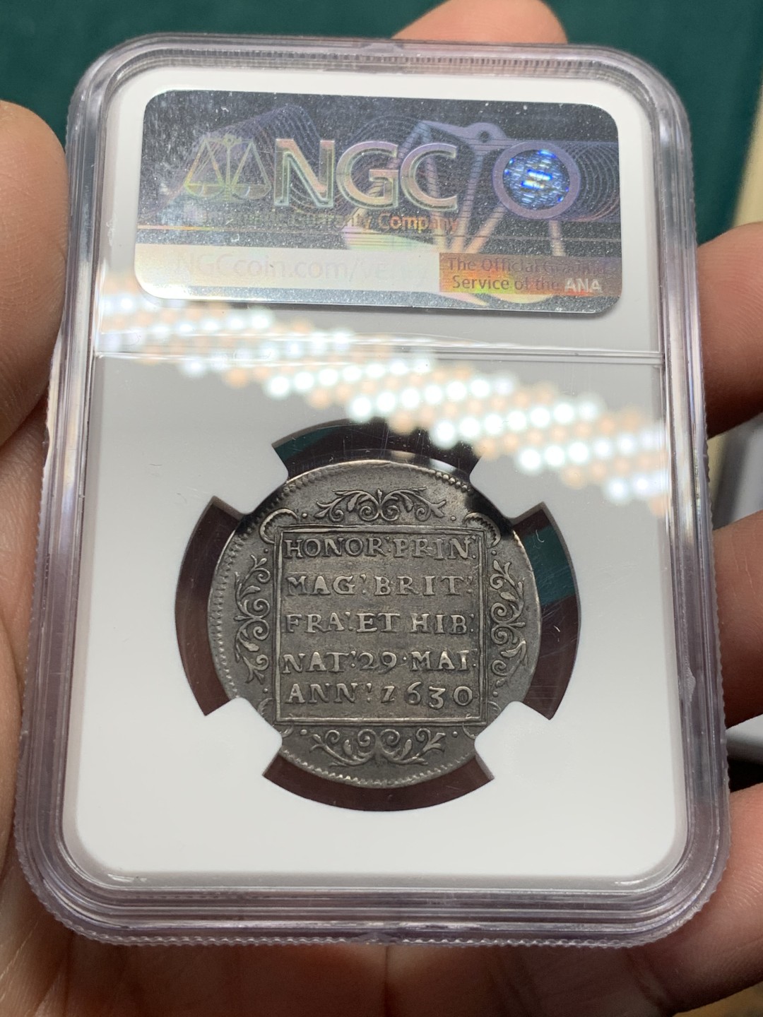 《竞宝斋》第147场-周日，周一 2场 (全场包邮) 第三名 NGC-XF45 英国1630年 查理斯王子生日纪念 银章 稀少品种 去年AU没分140刀成交不包含佣金