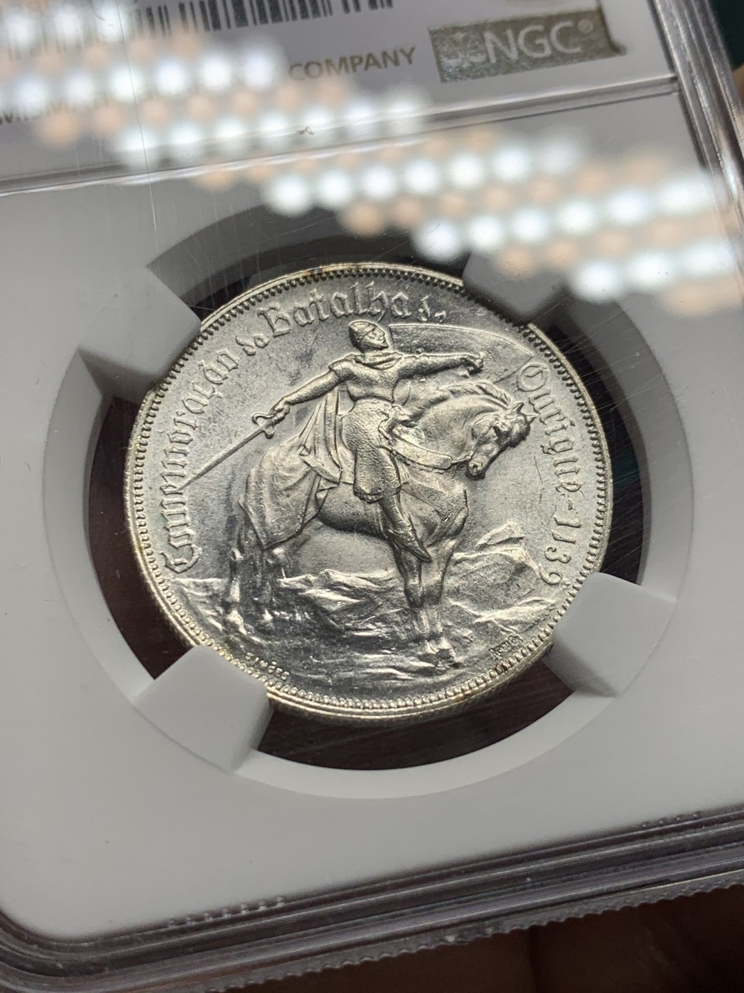 《竞宝斋》第147场-周日，周一 2场 (全场包邮) NGC-MS64 葡萄牙1928年 马剑10埃斯库多银币 顶级品相 稀少品种