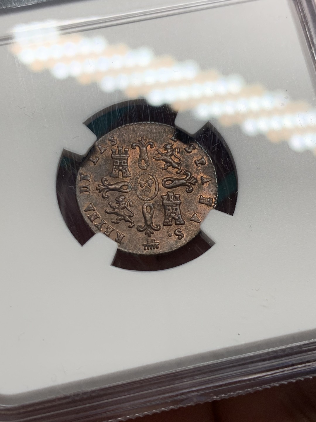 《竞宝斋》第147场-周日，周一 2场 (全场包邮) NGC-MS62 西班牙1840年 猪妹妹伊萨贝拉女王 2M铜币 塞戈维亚造币厂 非常少见的版式和厂名