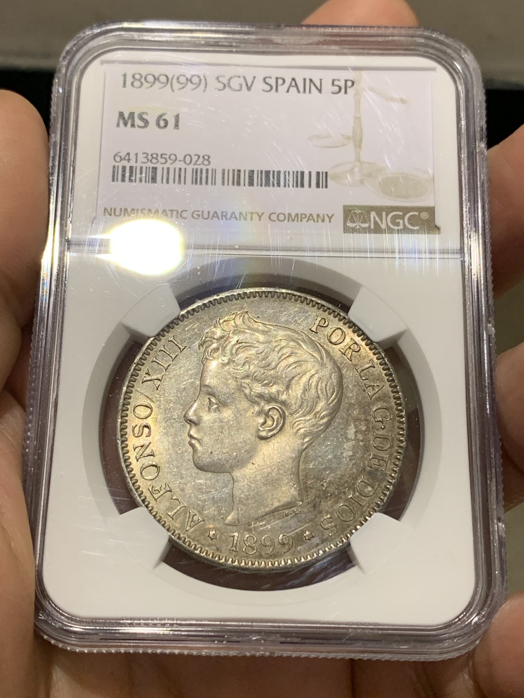 《竞宝斋》第147场-周日，周一 2场 (全场包邮) NGC-MS61 西班牙1899年 阿方索十三世5比塞塔 双柱大银币 原光带彩