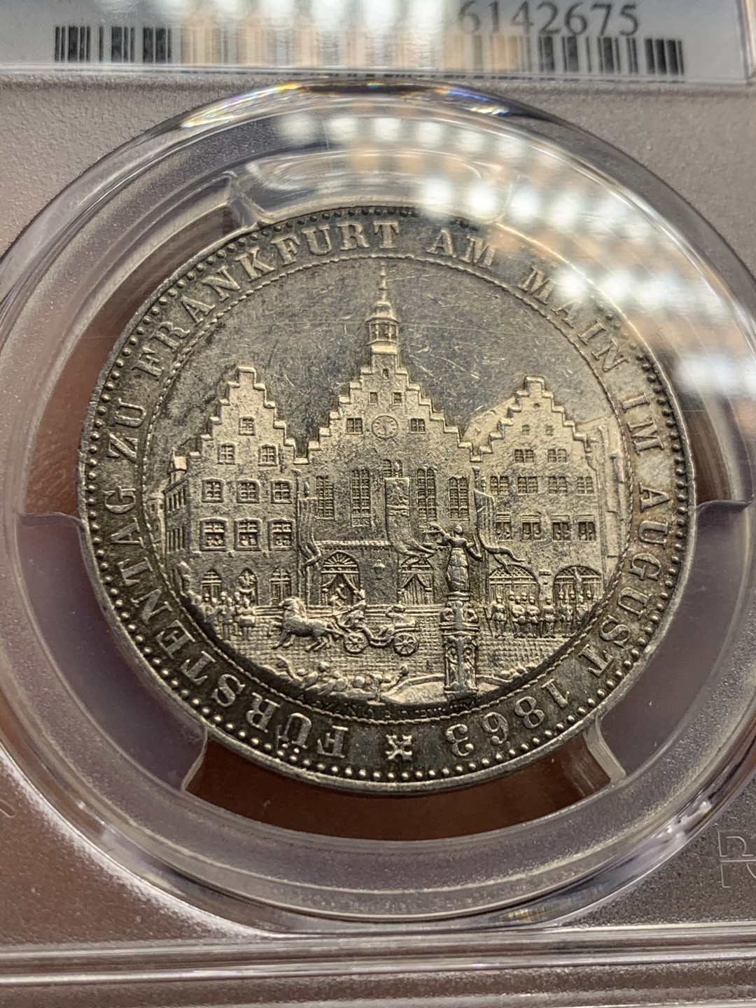 《竞宝斋》第147场-周日，周一 2场 (全场包邮) NGC-MS62  德国1863年法兰克福王子会议1泰勒 转光好包浆靓