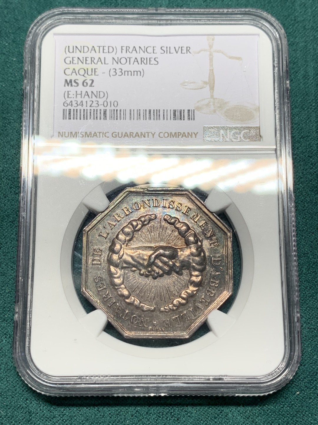 《竞宝斋》第147场-周日，周一 2场 (全场包邮) NGC-MS62 法国卡克塔公证处JETON银质八角章 稀少手指边铭 五彩