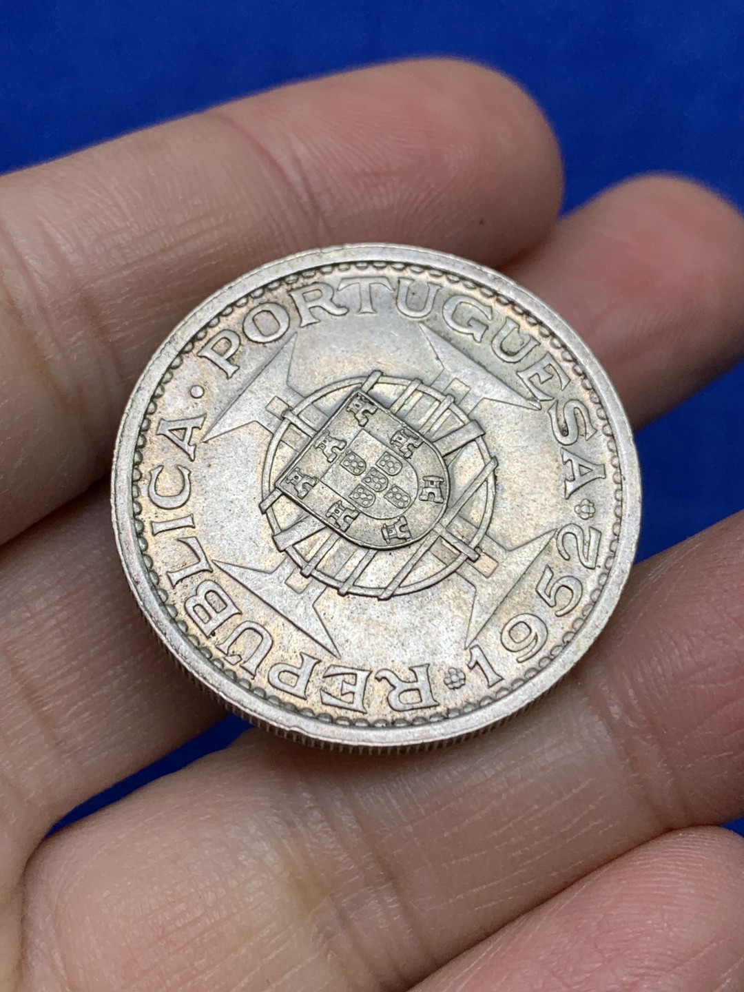 《竞宝斋》第147场-周日，周一 2场 (全场包邮) 1952年澳门5元银币，完整原光漂亮