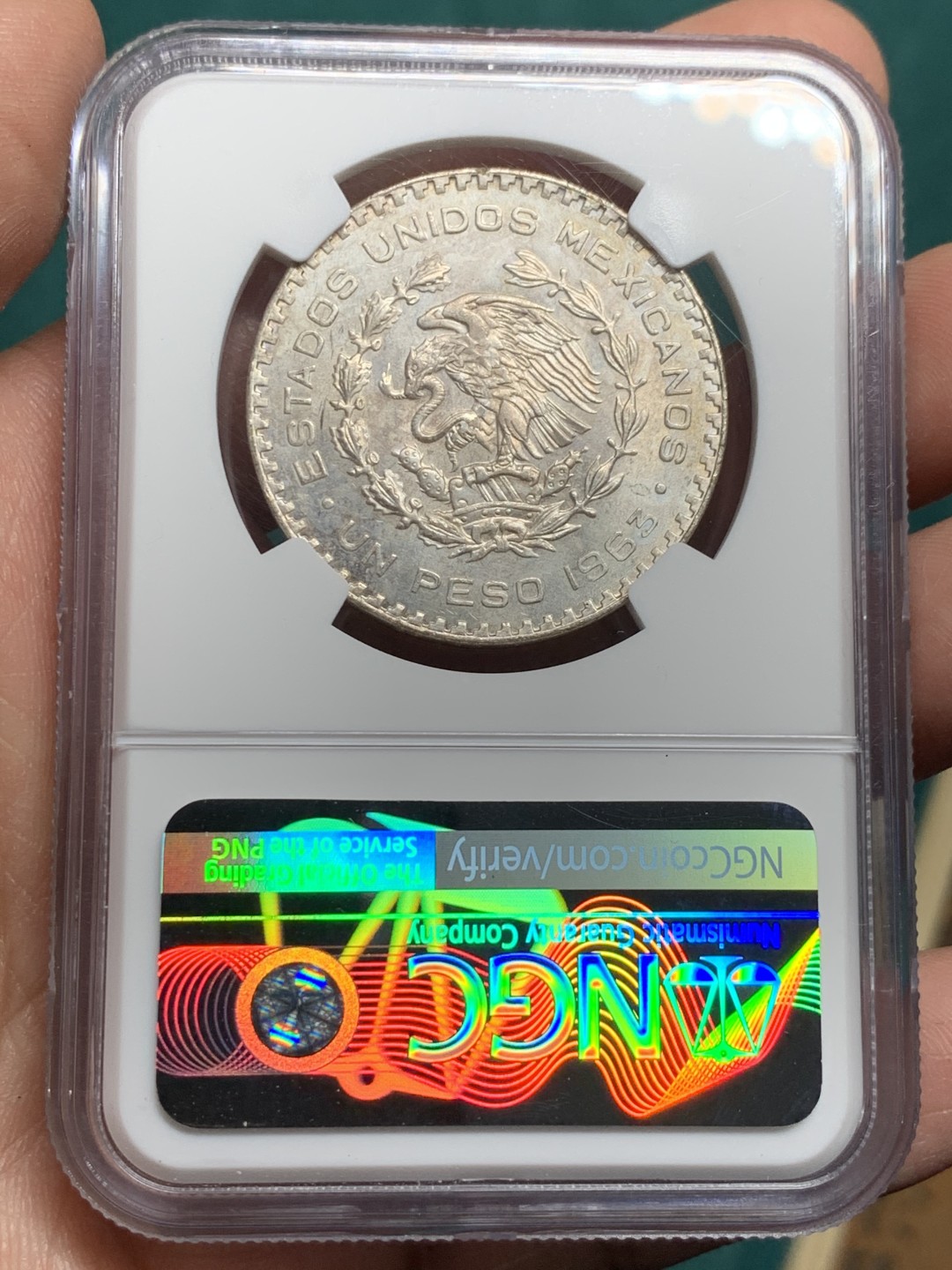 《竞宝斋》第147场-周日，周一 2场 (全场包邮) NGC-MS62 墨西哥1963年 小鹰洋1比索银币 原光好品 淡彩