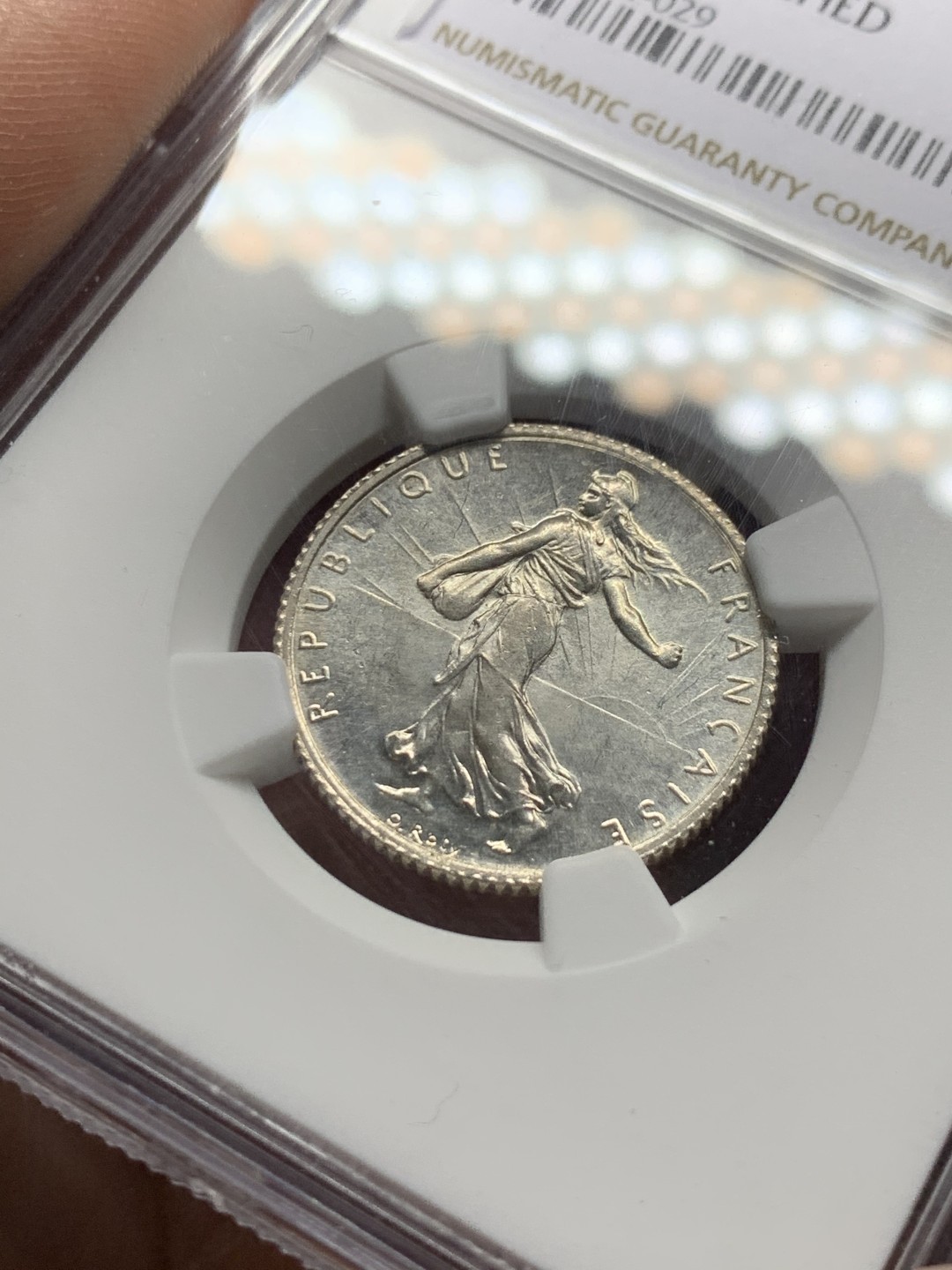 《竞宝斋》第147场-周日，周一 2场 (全场包邮) NGC-UNC 法国1919年 播种女神1法郎银币 原光好品