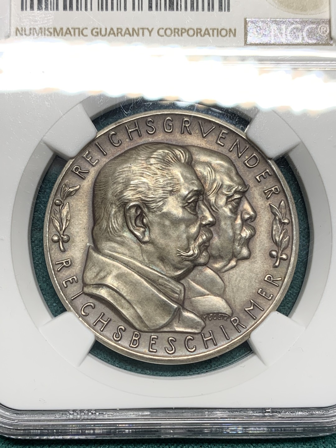 《竞宝斋》第147场-周日，周一 2场 (全场包邮) NGC-MS61  德国1931年建国60周年纪念银章 两位巨头同框