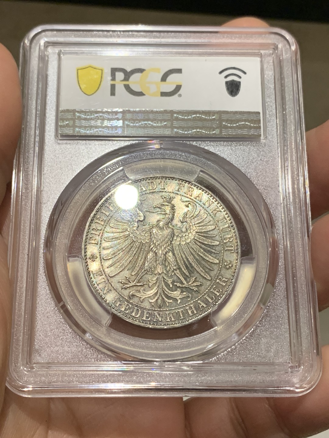 《竞宝斋》第147场-周日，周一 2场 (全场包邮) NGC-MS62  德国1863年法兰克福王子会议1泰勒 转光好包浆靓