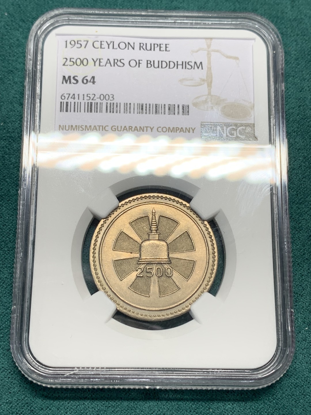 《竞宝斋》第147场-周日，周一 2场 (全场包邮) NGC MS63/64英属锡兰1957年纪念佛教2500年纪念1卢比和5卢比一对，精制已经暴涨，普质稳步上升