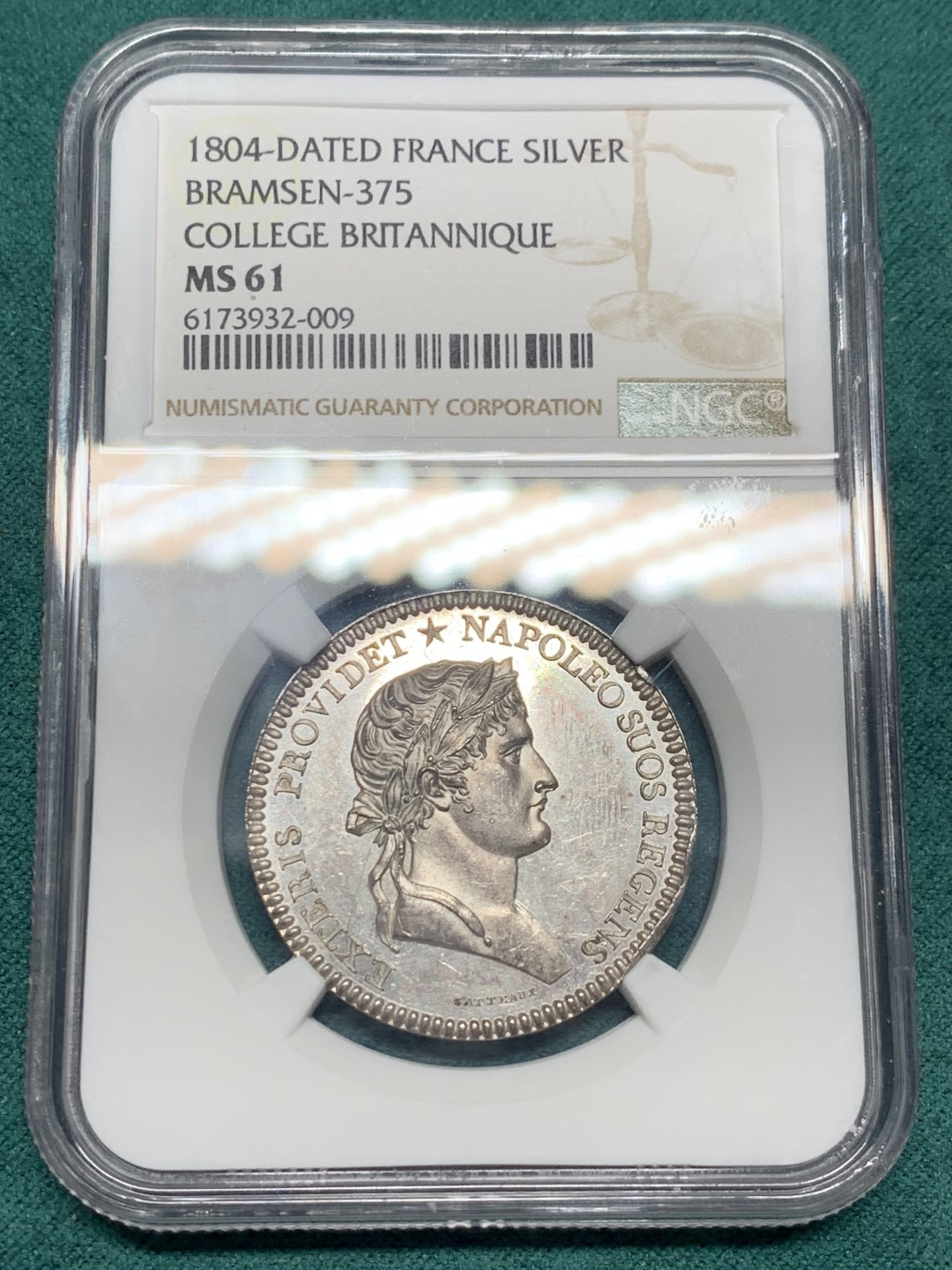《竞宝斋》第147场-周日，周一 2场 (全场包邮) NGC-MS61 法国 1804年 拿破仑 恢复不列颠学院 纪念银章 背面拉丁文：爱尔兰人、英格兰人、苏格兰人对法国的热情好客归功于宗教和文学。雕刻师Nicolas Marie Gatteaux。少见品种 比较有意义