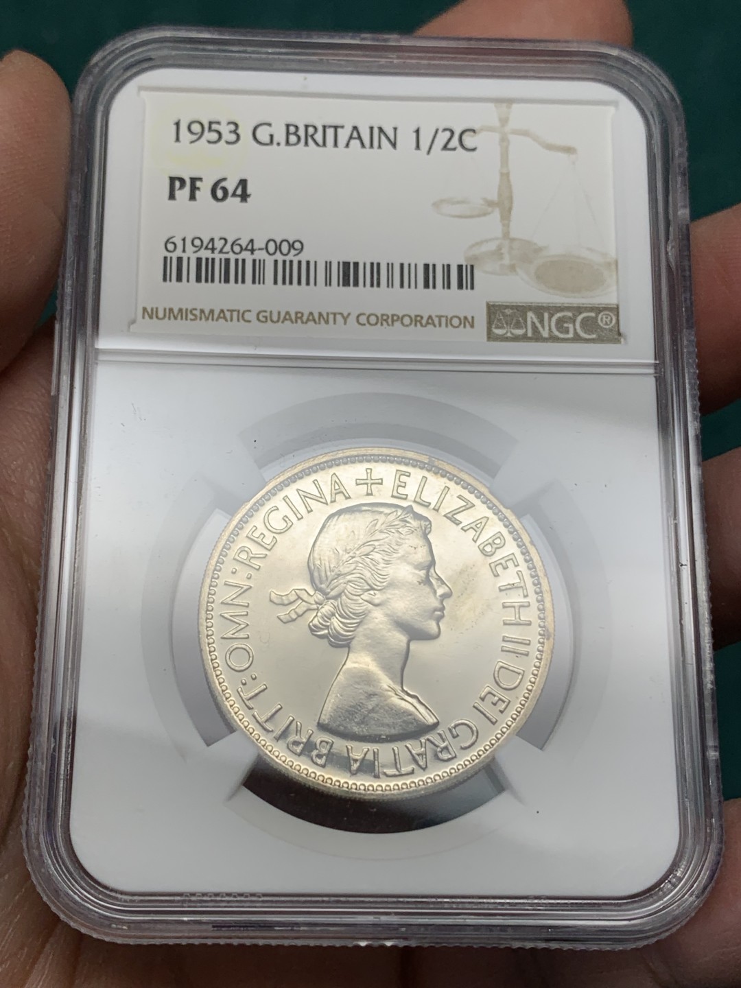 《竞宝斋》第147场-周日，周一 2场 (全场包邮) NGC-PF64 1953年英国伊丽莎白二世加冕首年精制半克朗