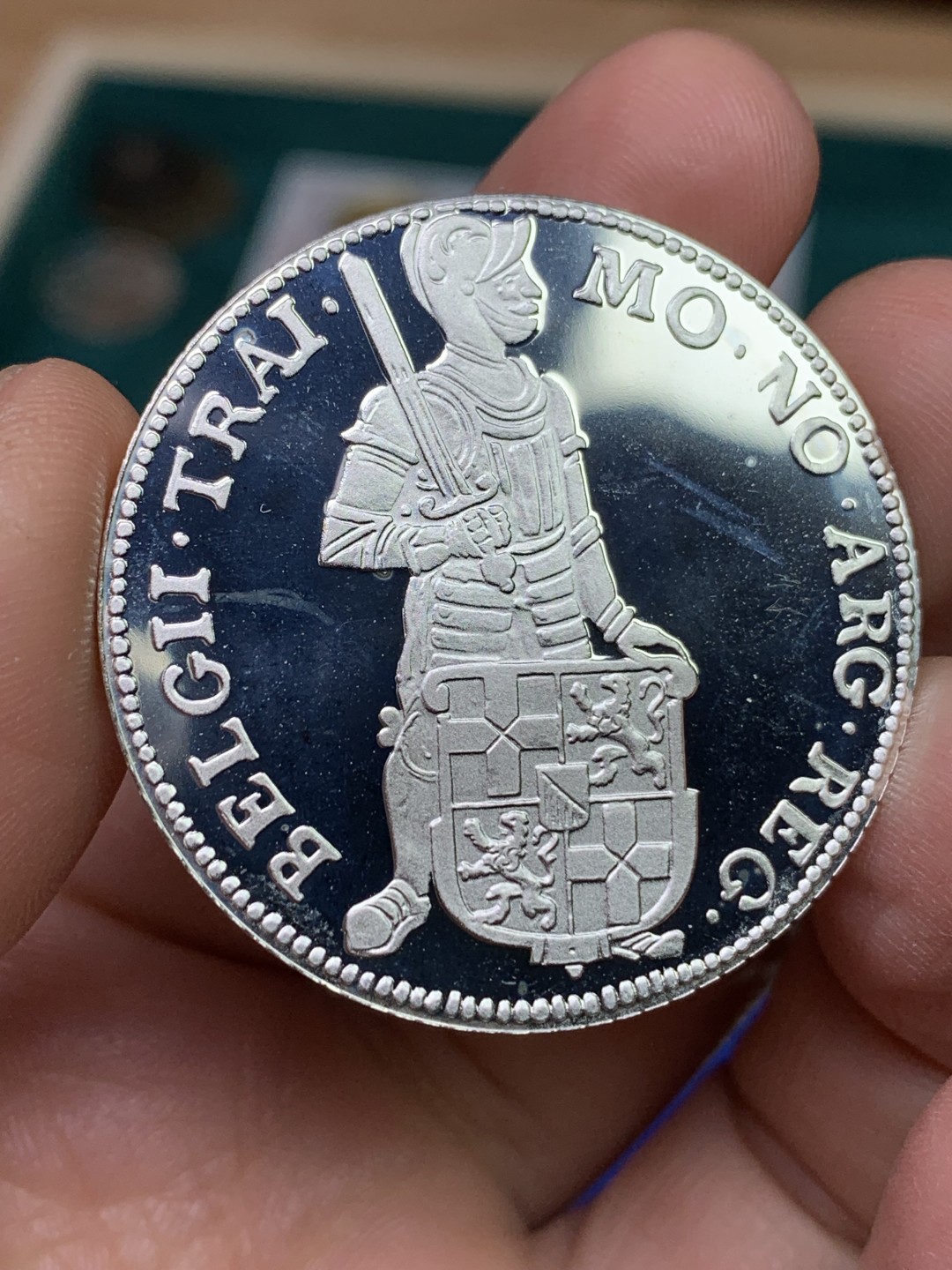 《竞宝斋》第147场-周日，周一 2场 (全场包邮) 1999年荷兰精制Proof武士银杜卡特大银币，仿古制作，乌特勒支省 28.25克，0.873银，40毫米，发行量9500