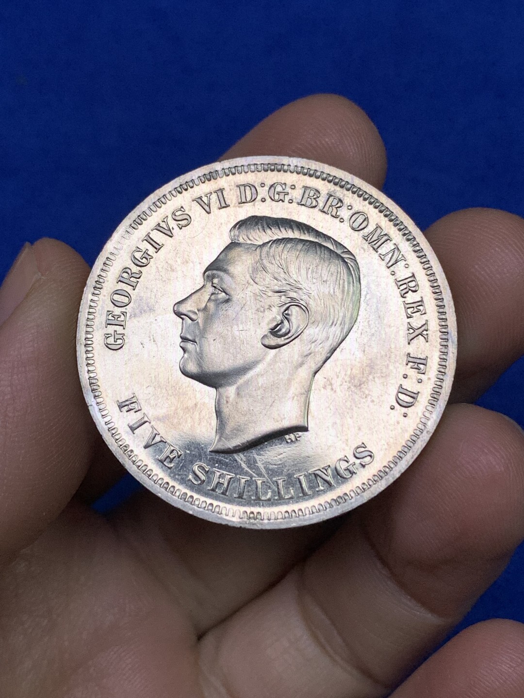 《竞宝斋》第147场-周日，周一 2场 (全场包邮) 英国 1951年 乔治六世 最后的马剑 克朗镍马剑 绿盒带证书