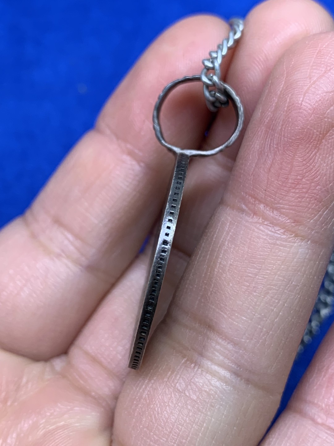 《竞宝斋》第147场-周日，周一 2场 (全场包邮) 德国 1839年 符腾堡 威廉国王1盾银币（链子不像银的）14.5克