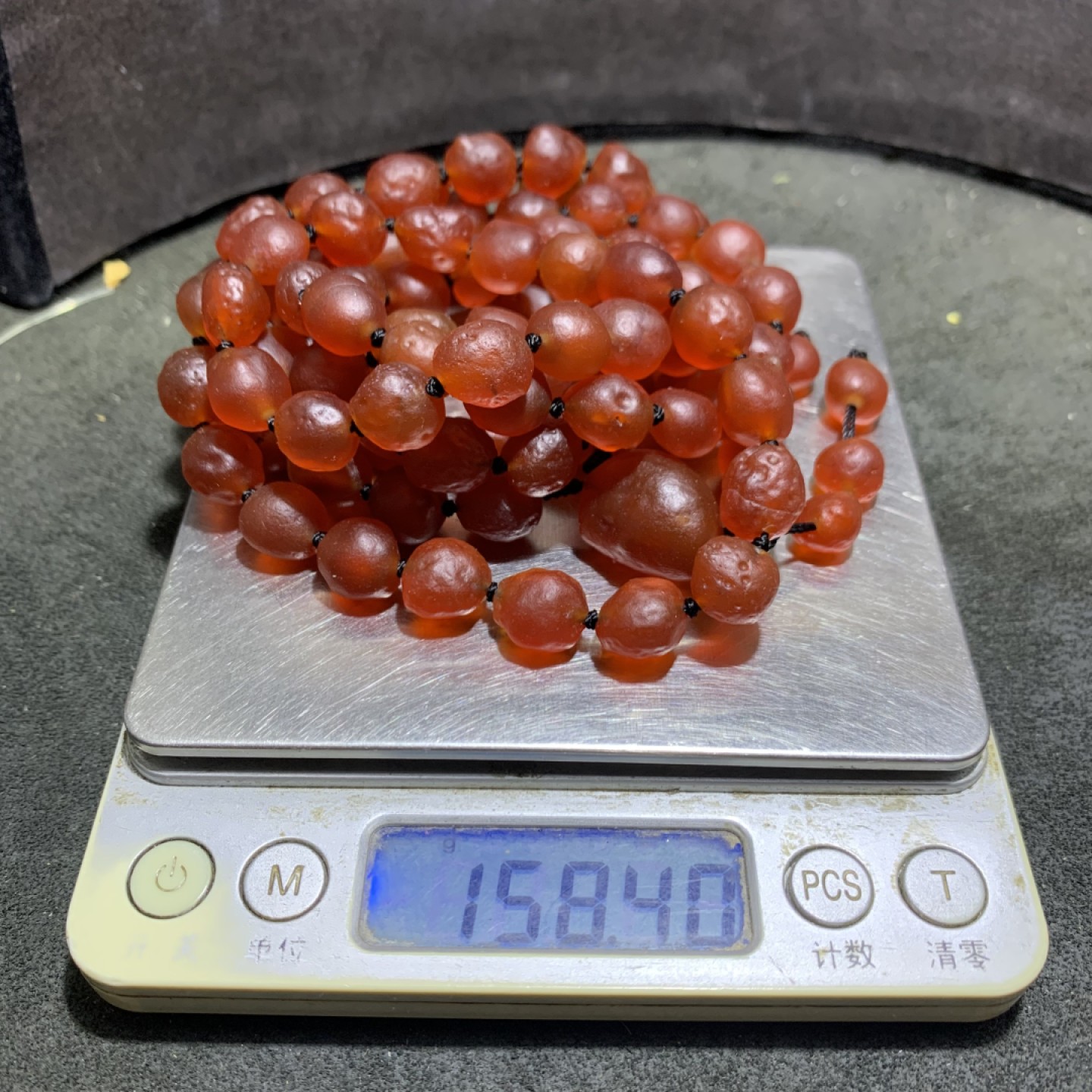 精美毕业级天然高圆度阿拉善樱桃红108项链一条