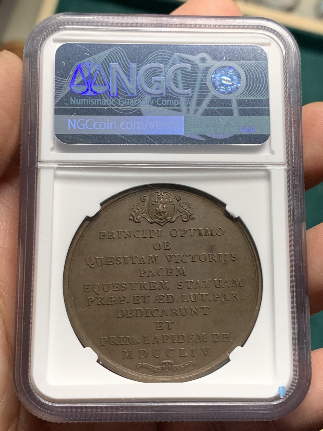 《竞宝斋》第147场-周日，周一 2场 (全场包邮) NGC-MS62 法国1754年 路易十五 宣誓高浮雕大铜章 稀少品种