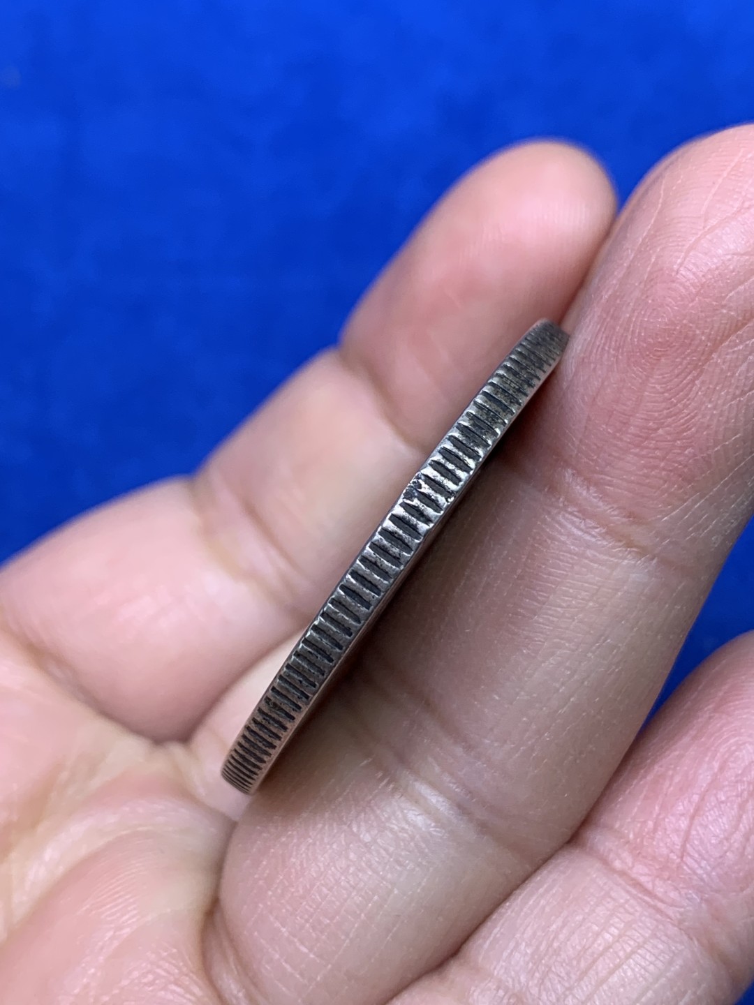 《竞宝斋》第147场-周日，周一 2场 (全场包邮) 丹麦 1849年 弗朗西斯七世SP达勒 28克少见北欧大主币 边齿浑厚 边齿浑厚