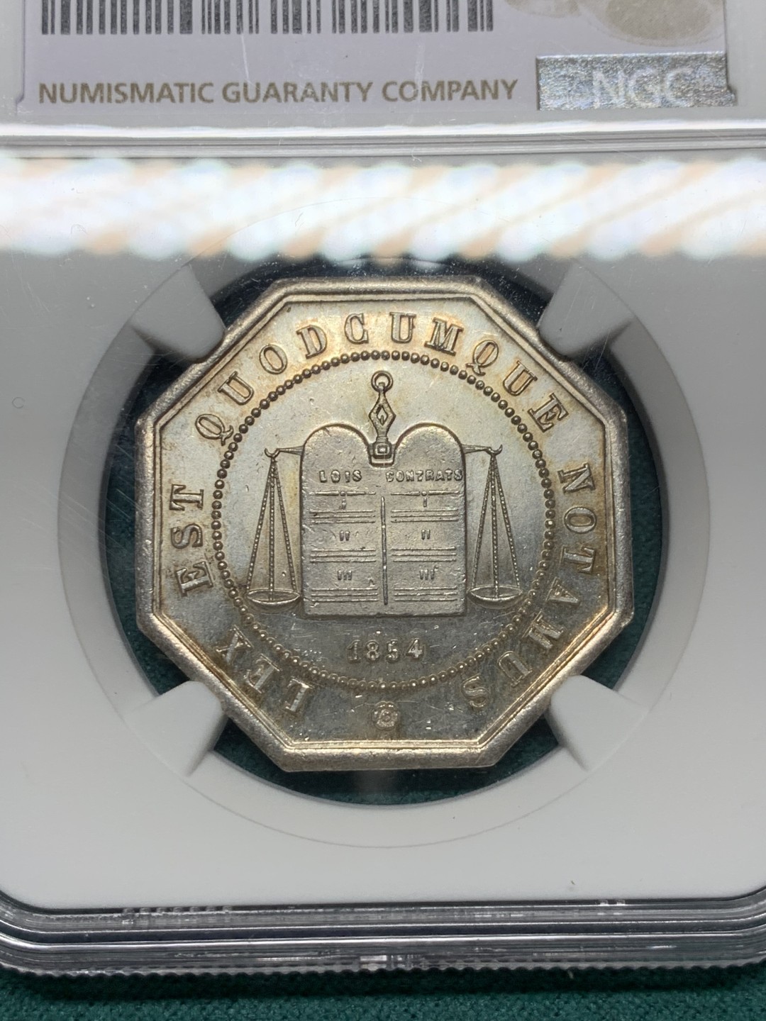 《竞宝斋》第147场-周日，周一 2场 (全场包邮) NGC MS62 法国 1854 亚眠公证 银质 八角代币 状态好