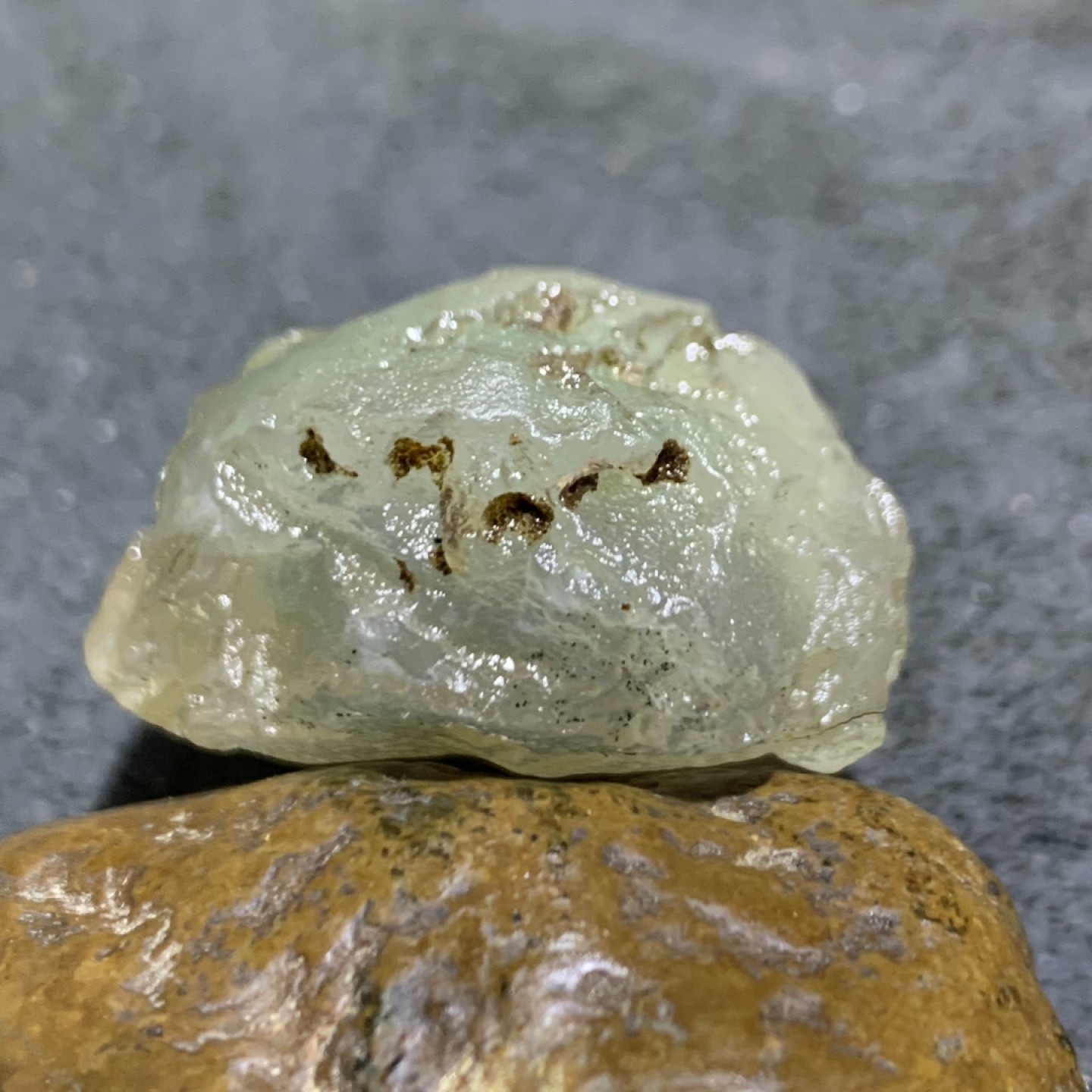 放福利！精美天然戈壁糖心玛瑙原石一颗，