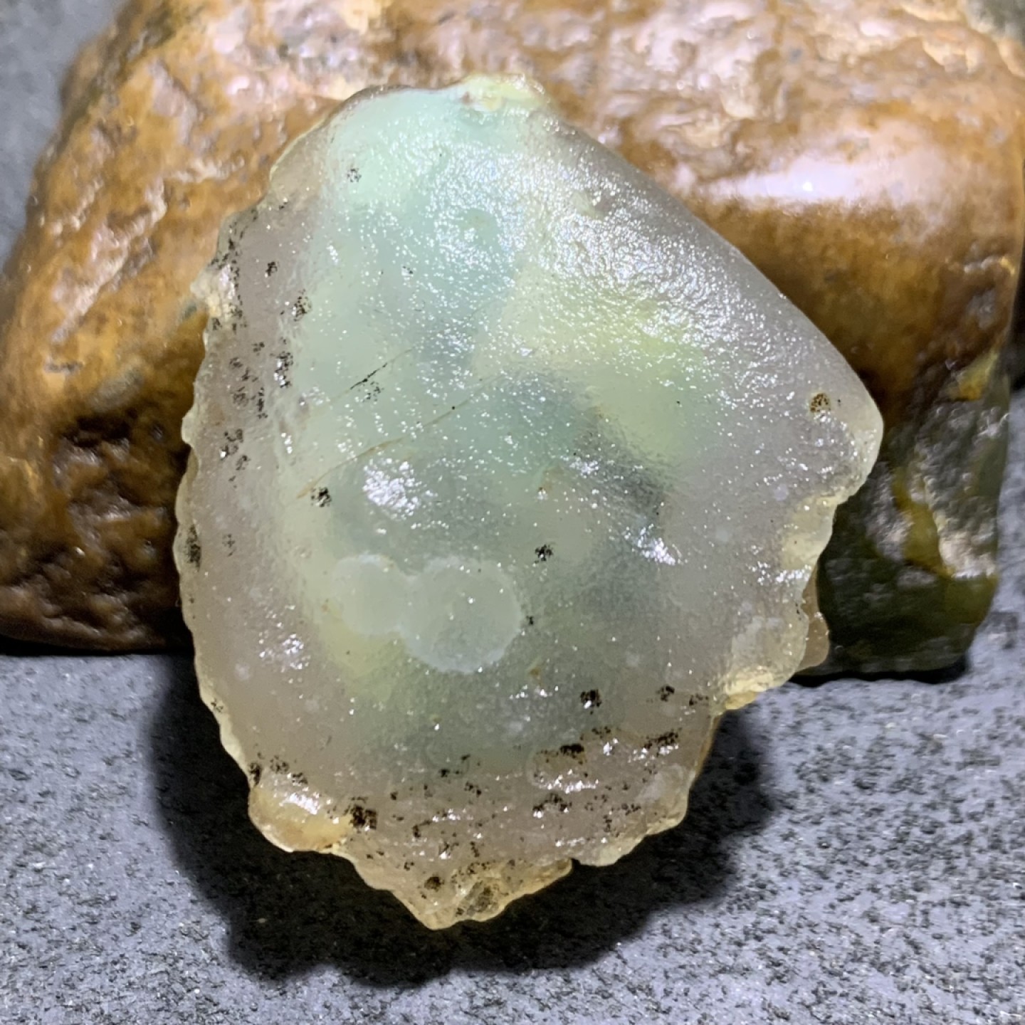 放福利！精美天然戈壁糖心玛瑙原石一颗，