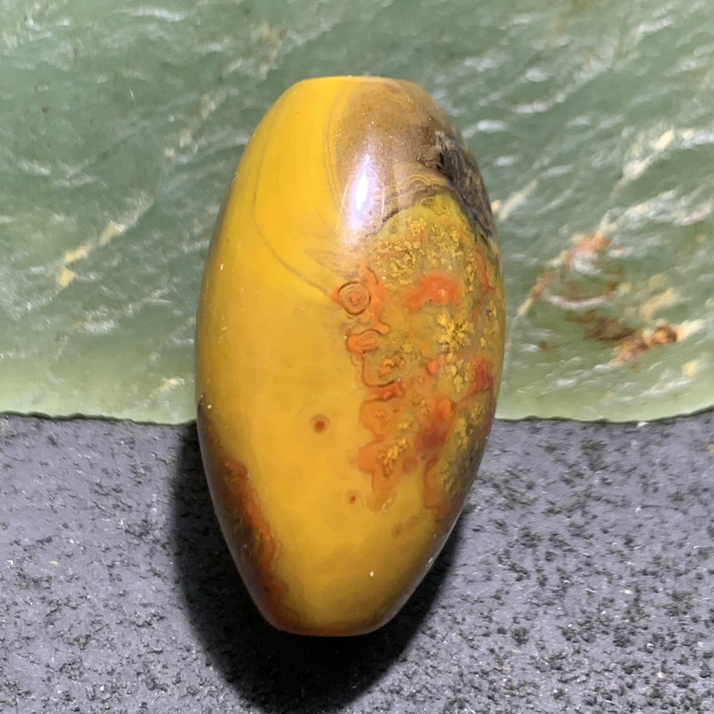 战国红玛瑙勒子一个！