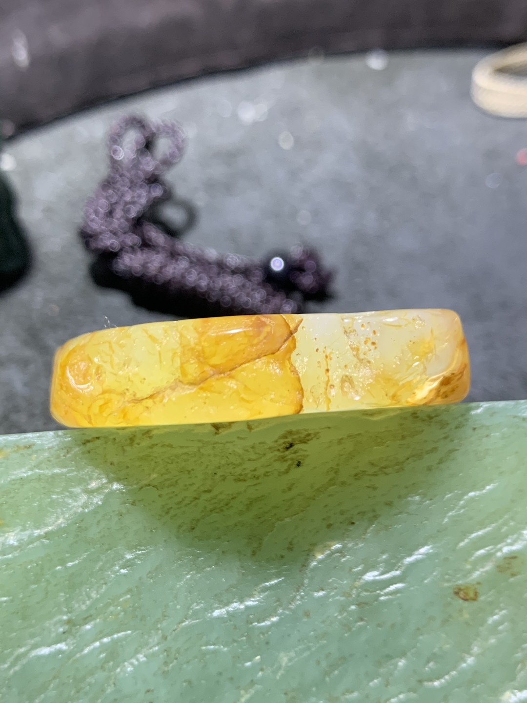 放福利！天然马达加斯加冰皮原皮玛瑙雕刻如意牌子一块，