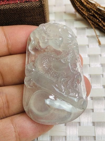 A货翡翠 精品场，万年保真所有翡翠保证货送老婆送女友 - 翡翠冰种龙牌吊坠