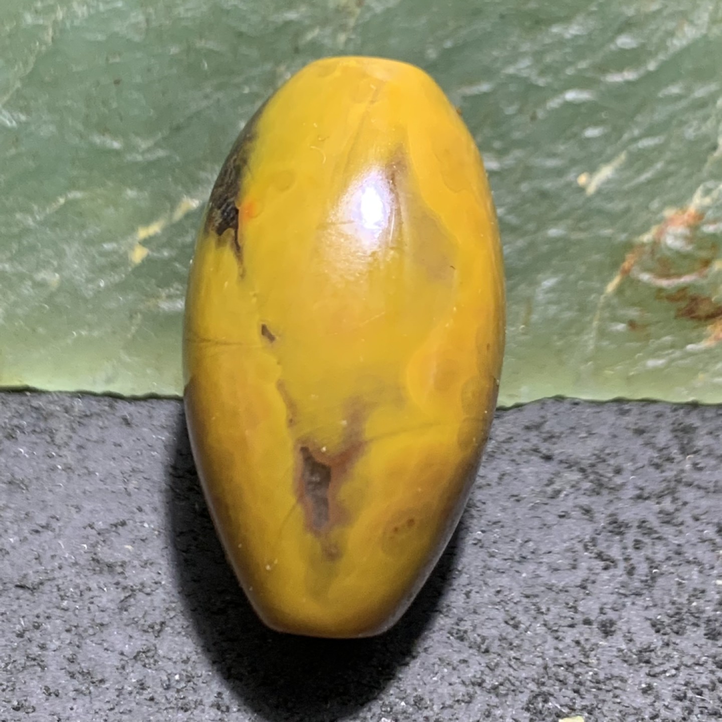 战国红玛瑙勒子一个！