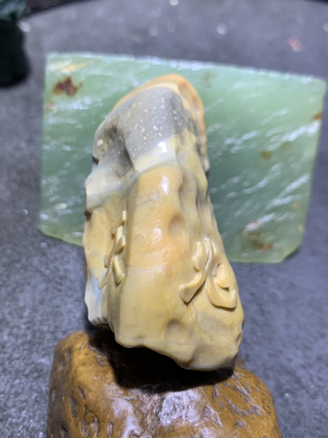 精美戈壁彩玉手工雕刻天地把件（吊坠)一个！