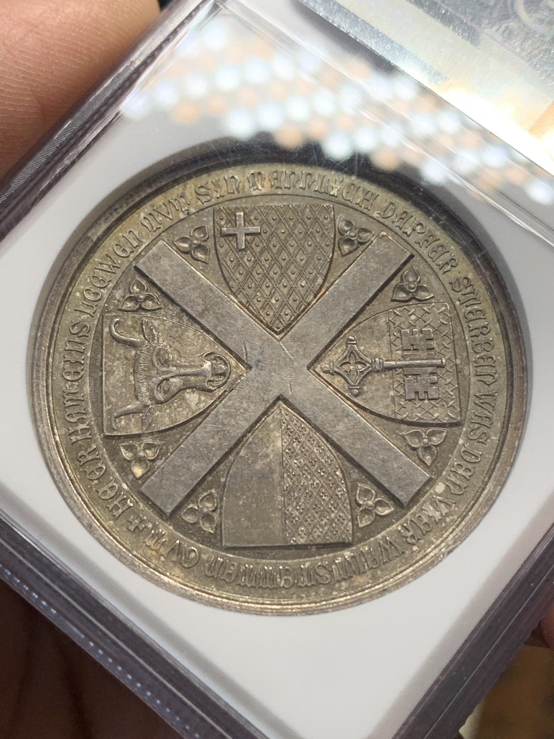 《竞宝斋》第148场-周日，周一 2场 (全场包邮) NGC MS63 1886年瑞士森帕赫战役500周年纪念银章 难得品相状态 镜面底板 五彩包浆