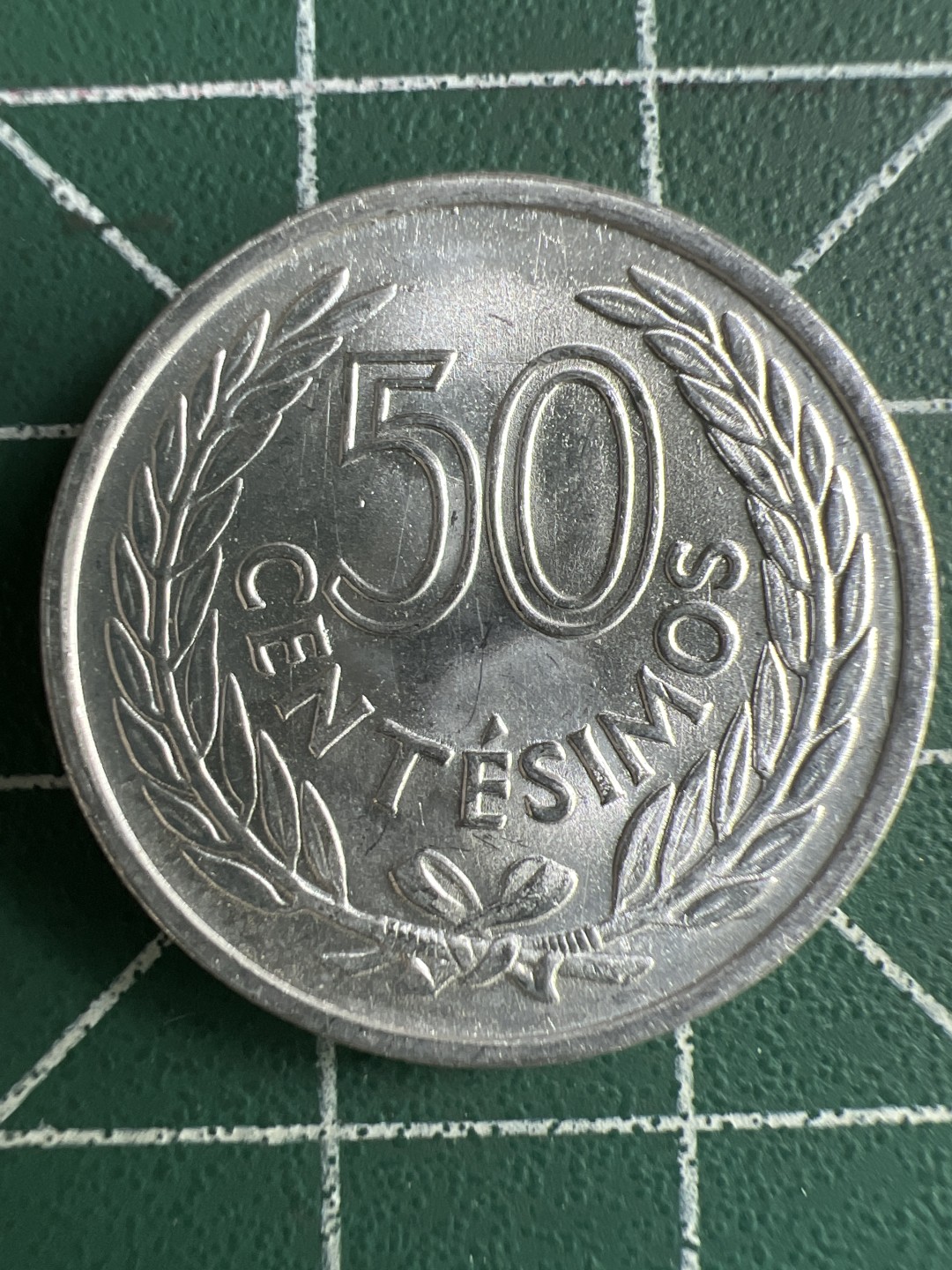 泡泡堂微拍第一 一〇幕硬币捡漏可累计专场👿👿，累计满二十元包邮，接受代拍业务 乌拉圭50分