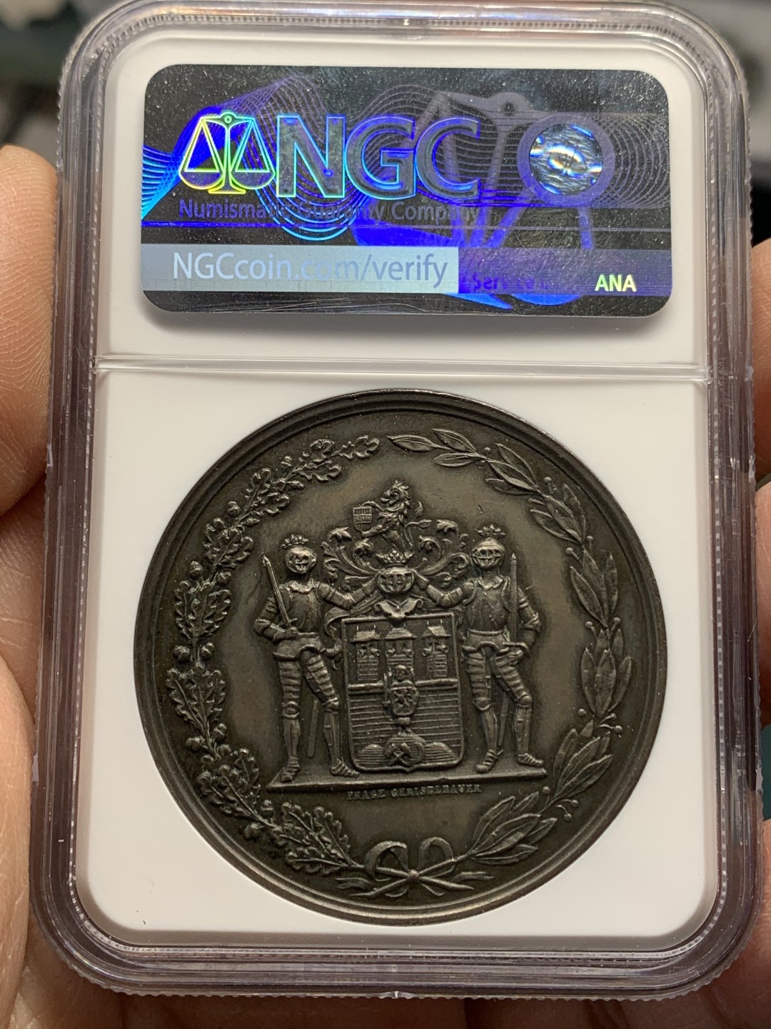 《竞宝斋》第148场-周日，周一 2场 (全场包邮) NGC-MS62 奥地利 1884 波西米亚展 纪念铜章 少见品种 细节极其丰富