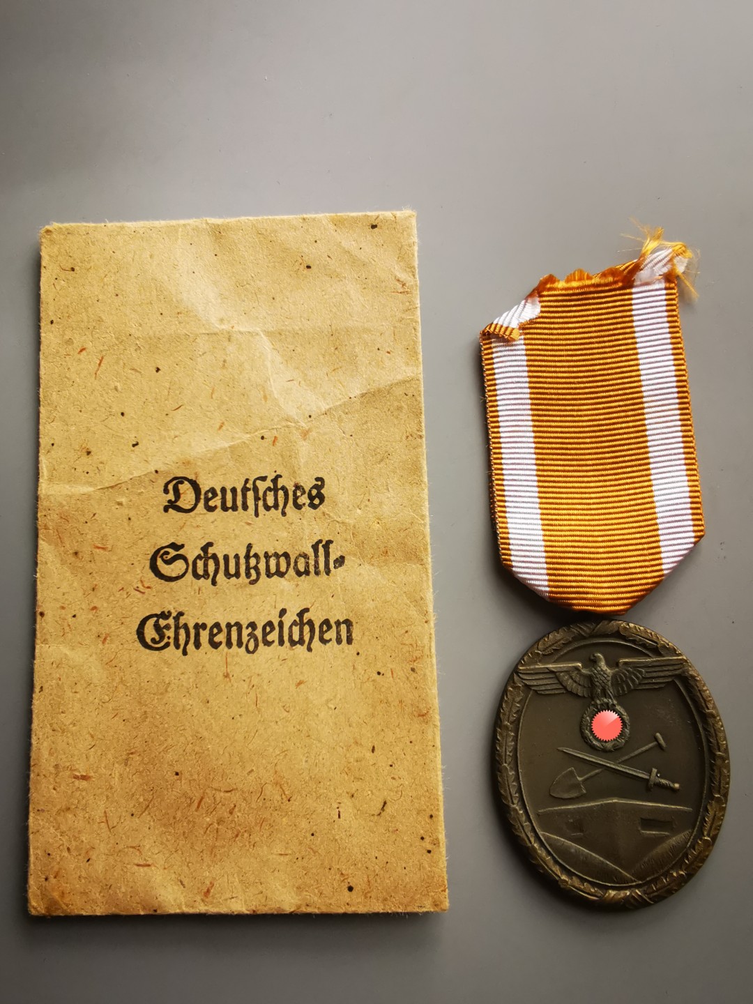 《崇甫堂》一勋章杂件专场VI 二战德国西线奖章（带原袋）