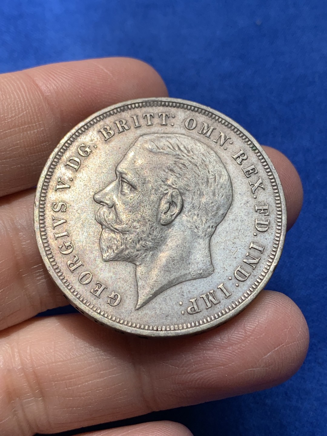 《竞宝斋》第148场-周日，周一 2场 (全场包邮) 英国 1935年 乔治五世 一克朗 木马剑 大银币