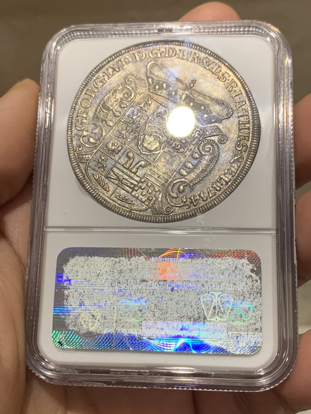 《竞宝斋》第148场-周日，周一 2场 (全场包邮) 唯一冠军分 NGC MS62 德国 布伦瑞克1714年 野人 泰勒大银币 脸部清晰 草裙飞扬 深彩包浆 一枚便是全部