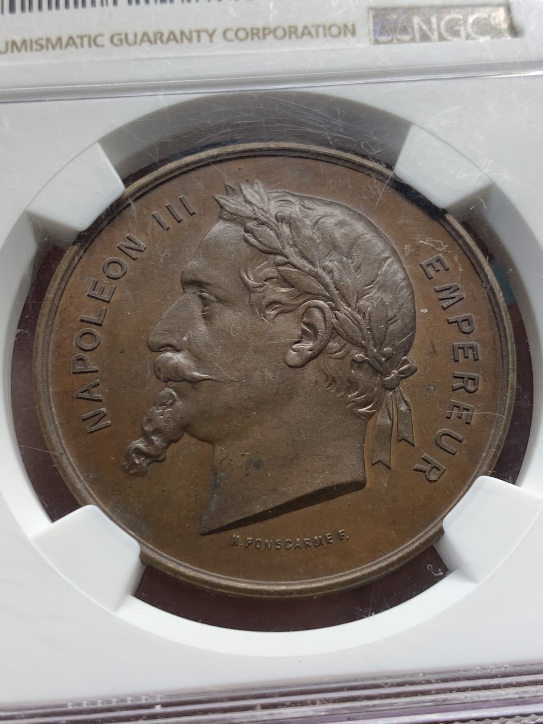 《竞宝斋》第148场-周日，周一 2场 (全场包邮) NGC-MS63 法国 1867 拿破仑三世纪念铜章 大师 Hubert Ponscarme 杰作 37mm