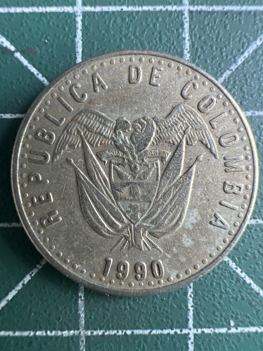泡泡堂第266期  世界硬币 （无押金，捡漏，全场20包邮，偏远地区除外，接收代拍业务） 哥伦比亚50比索