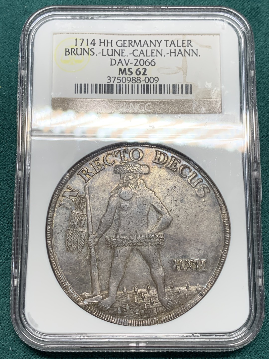 《竞宝斋》第148场-周日，周一 2场 (全场包邮) 唯一冠军分 NGC MS62 德国 布伦瑞克1714年 野人 泰勒大银币 脸部清晰 草裙飞扬 深彩包浆 一枚便是全部