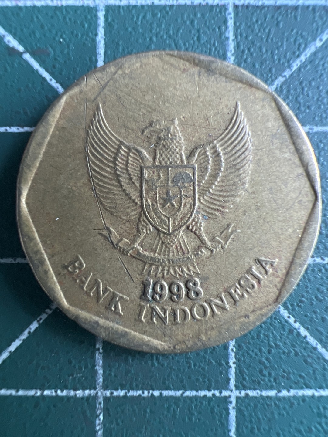 泡泡堂第266期  世界硬币 （无押金，捡漏，全场20包邮，偏远地区除外，接收代拍业务） 印尼100卢比