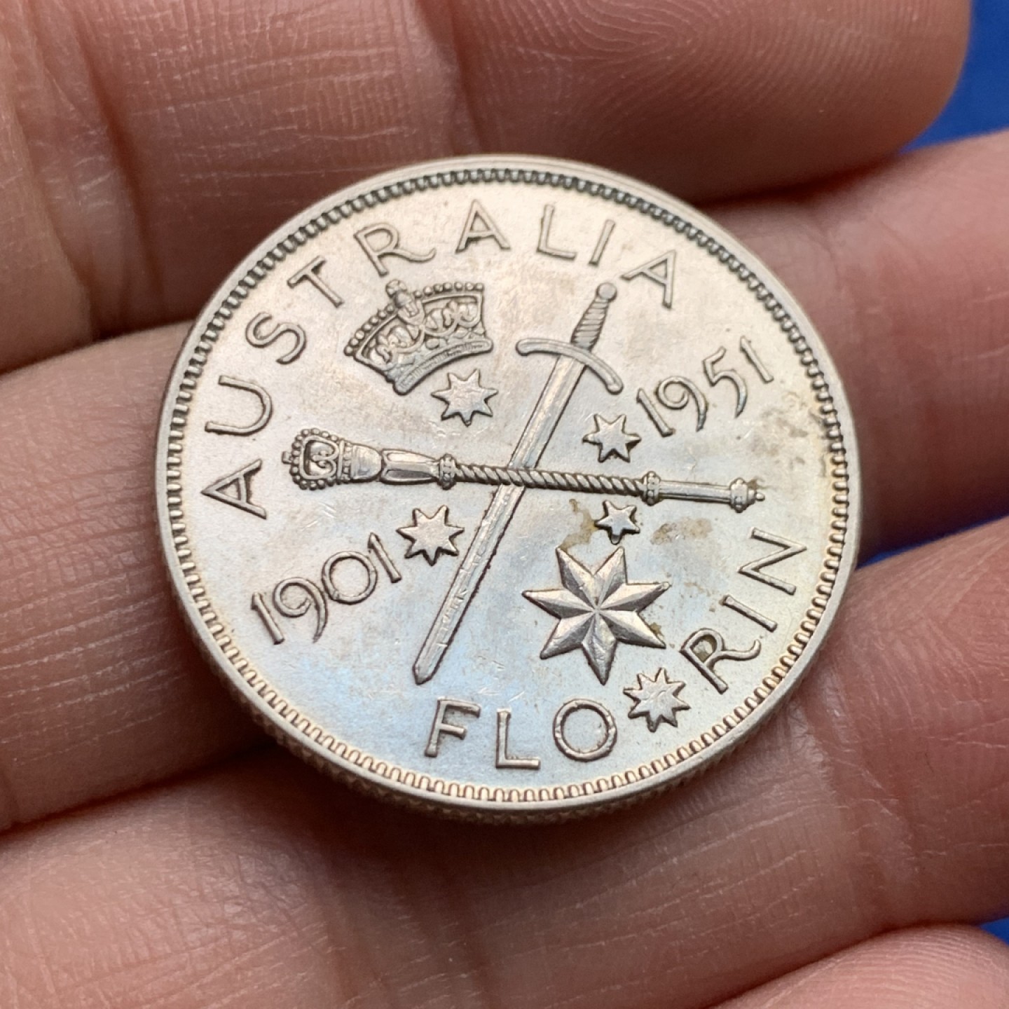 《竞宝斋》第148场-周日，周一 2场 (全场包邮) 2枚一起 澳大利亚1951年1弗洛林银币和1937年1克朗大银币 状态好