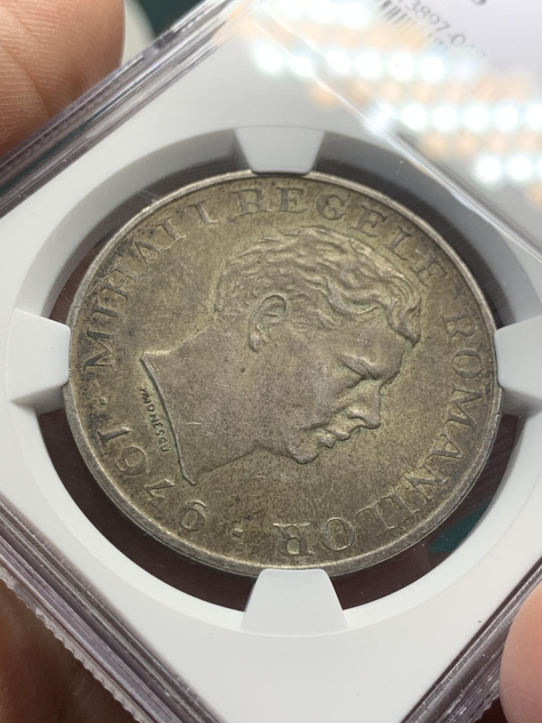 《竞宝斋》第148场-周日，周一 2场 (全场包邮) NGC-AU58 罗马尼亚1946年 100000列伊大银币 五彩包浆 非常漂亮