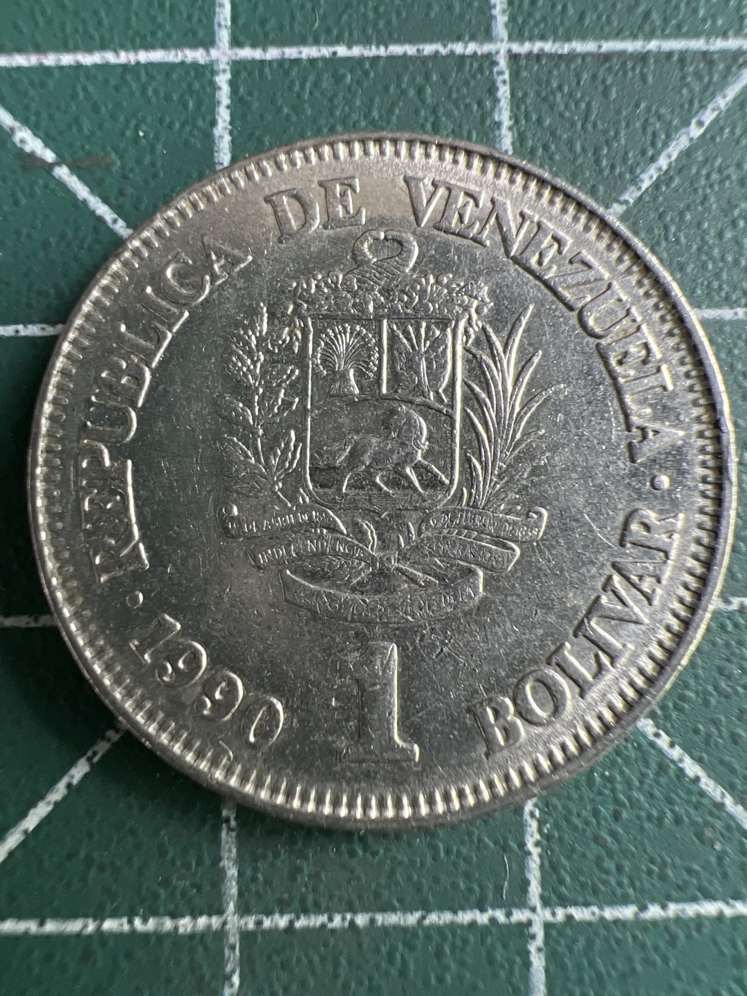 泡泡堂第375期  世界硬币 （无押金，捡漏，全场20包邮，偏远地区除外，接收代拍业务） 委内瑞拉1玻利瓦尔