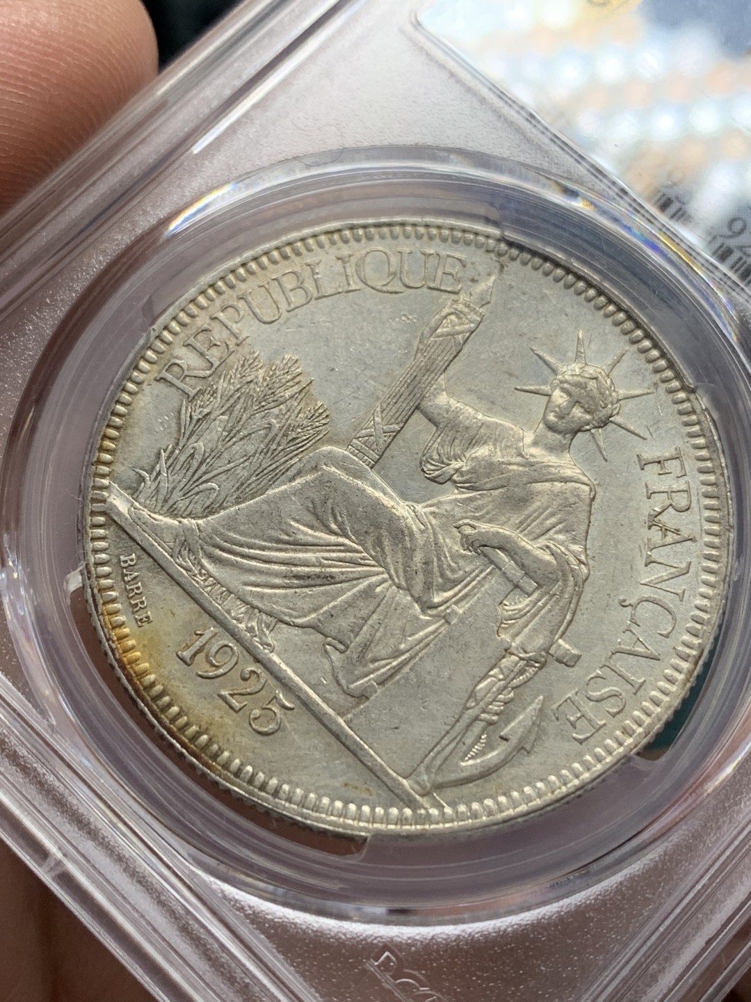 《竞宝斋》第148场-周日，周一 2场 (全场包邮) PCGS评级 AUD92 法属印支 1925年 坐洋 壹元 银币脸部清晰 地板好