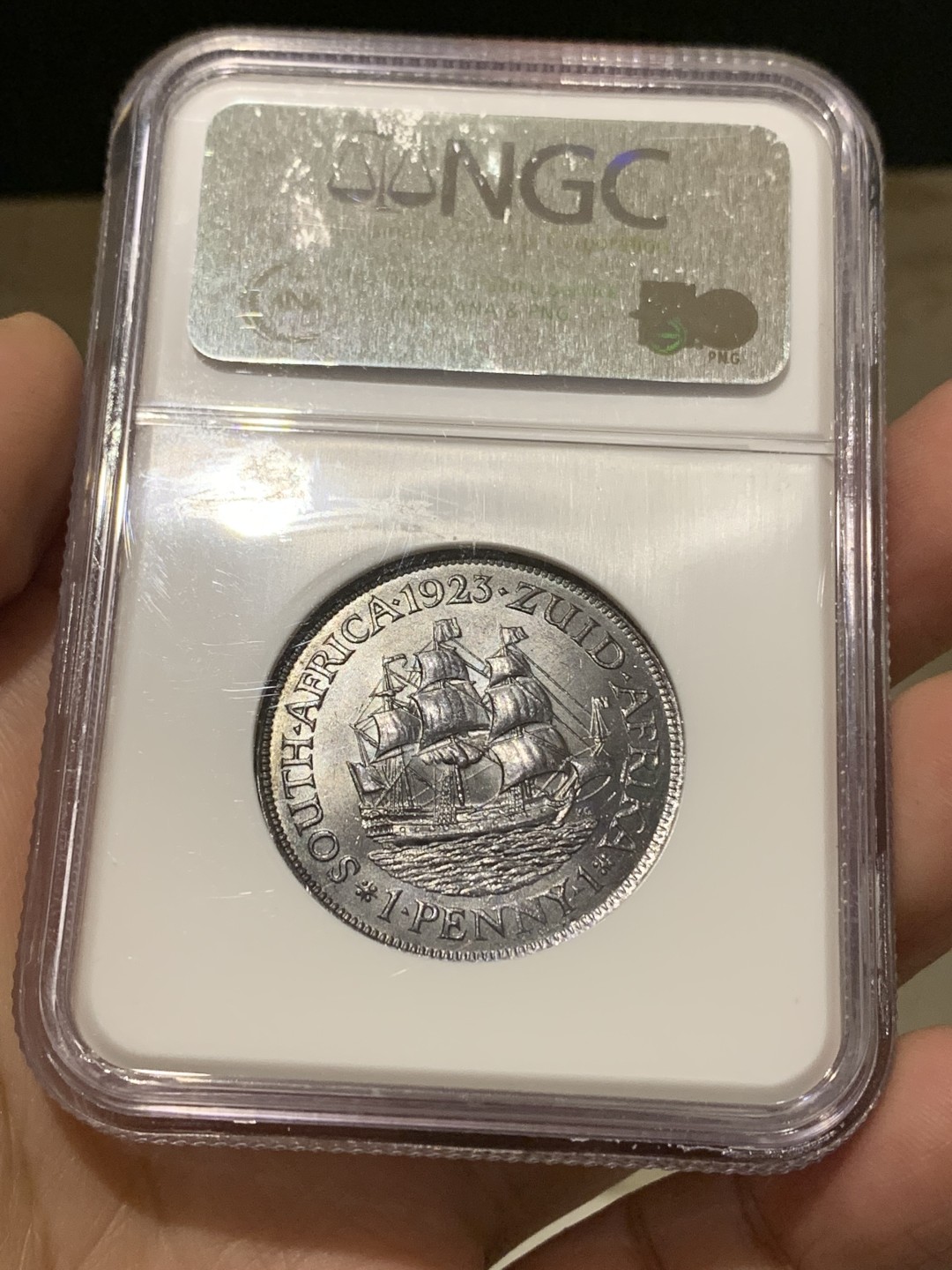 《竞宝斋》第148场-周日，周一 2场 (全场包邮) 季军 NGC MS65BN 英属南非 1923 乔五1便士铜币 恰好百年 保存难得