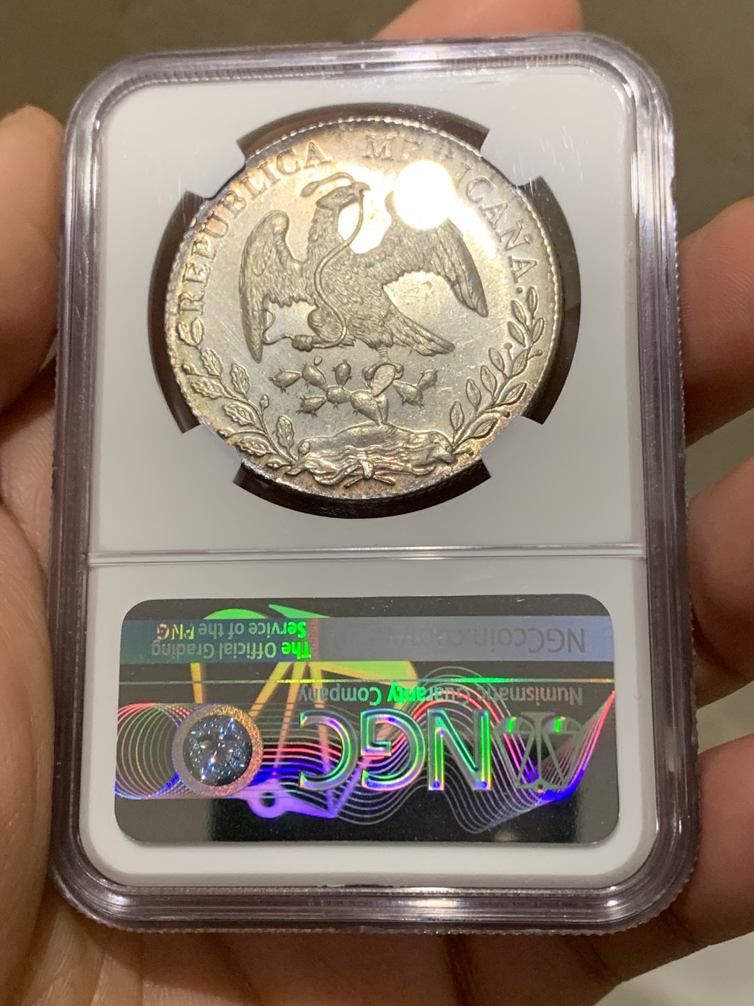 《竞宝斋》第148场-周日，周一 2场 (全场包邮) NGC UNC 1894年 墨西哥 鹰洋 镜面底板，正面彩虹包浆 背面极好