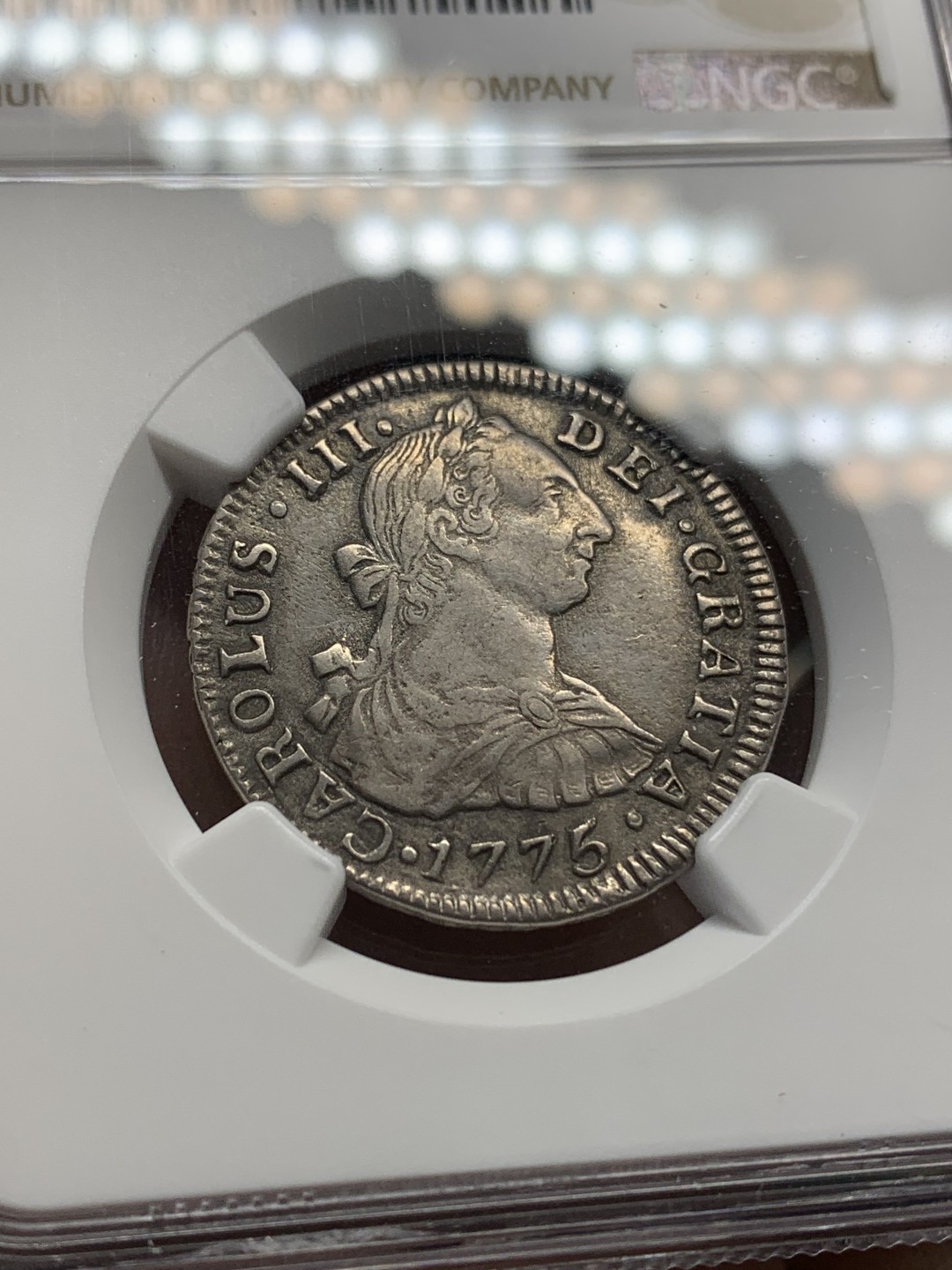 《竞宝斋》第148场-周日，周一 2场 (全场包邮) NGC XFD 1775 玻利维亚 卡三 2里亚尔 双柱银币