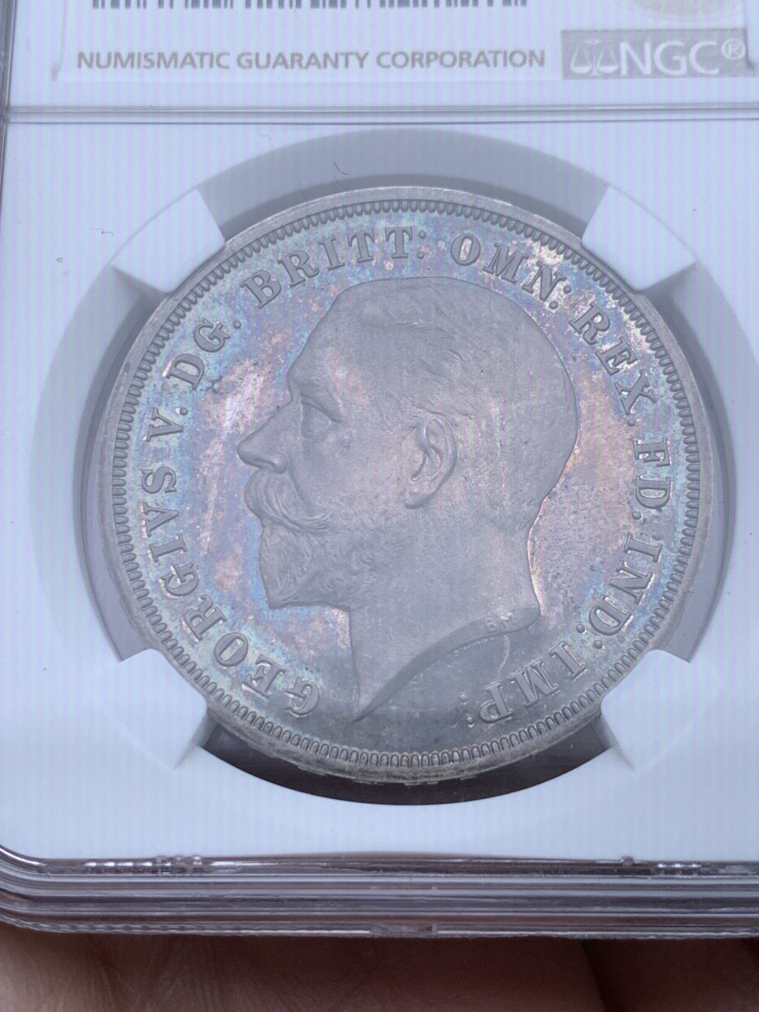 《竞宝斋》第148场-周日，周一 2场 (全场包邮) NGC PF64 CAMEO 英国1935乔治五世精制木马剑镜面底板，发行量仅2500枚