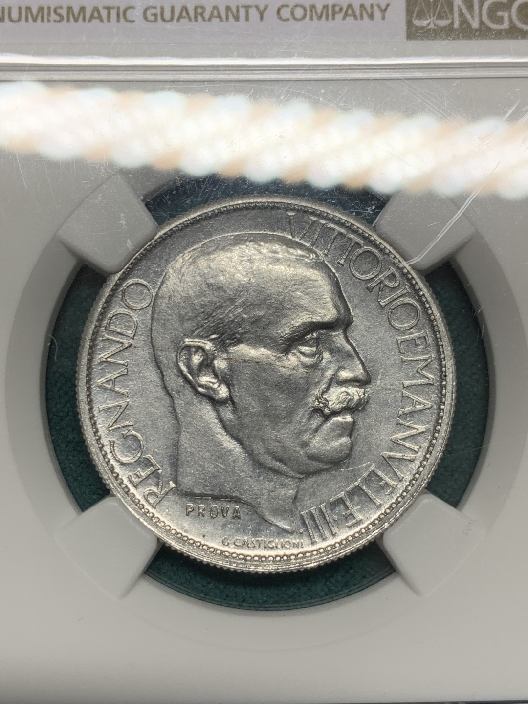 《竞宝斋》第148场-周日，周一 2场 (全场包邮) NGC MS62  意大利 1928年 米兰世博会2里拉代币PROVA铝制样币 目前所见状态最好 源自著名的 Meduno意大利样币集藏