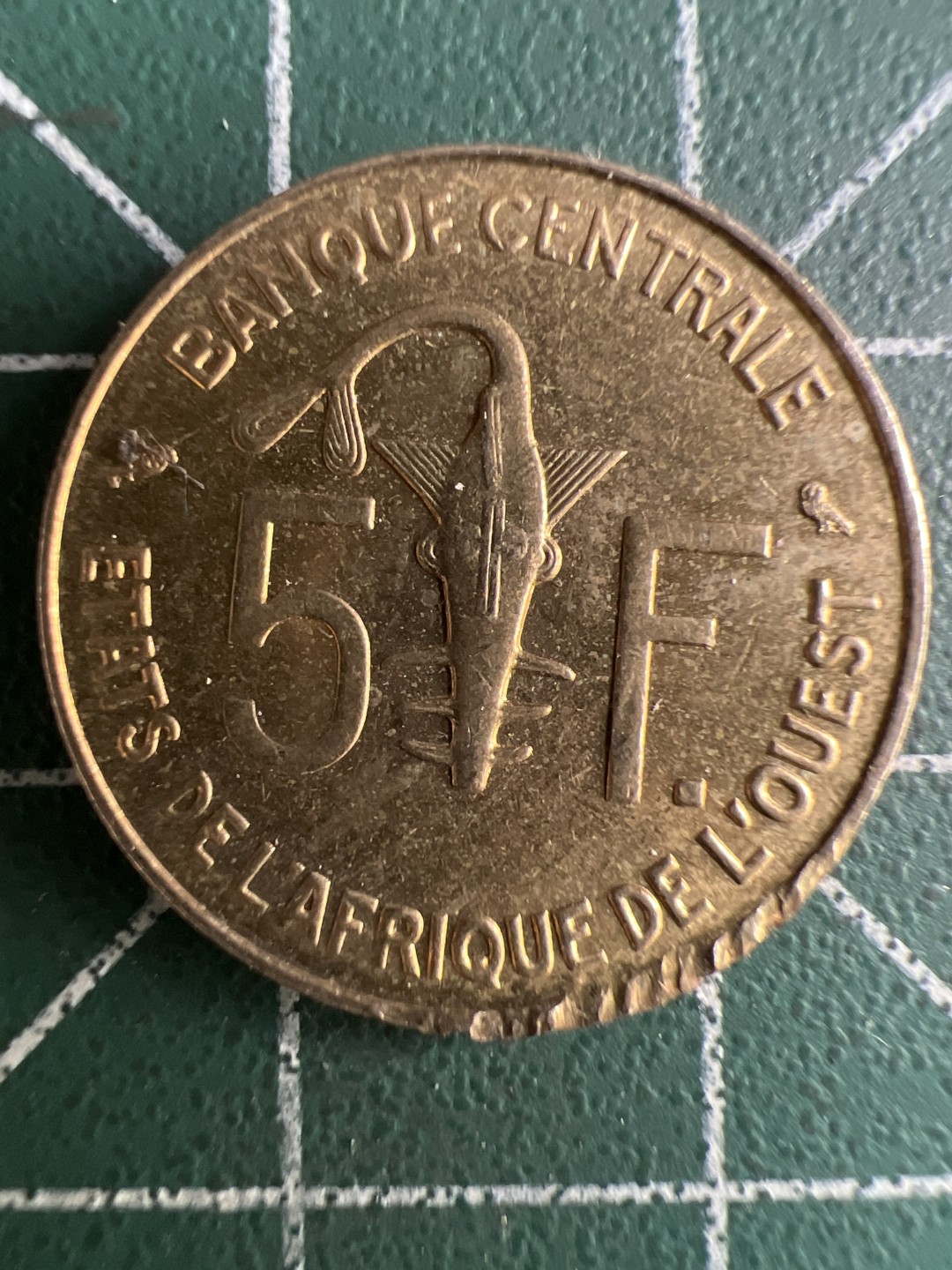 泡泡堂微拍第一 一 二幕硬币捡漏可累计专场👿👿，累计满二十元包邮，接受代拍业务 西非5F